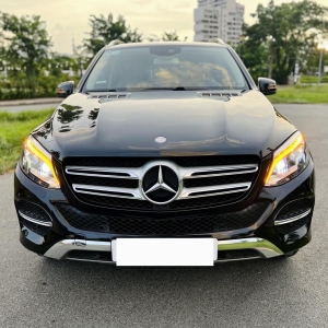 Bán xe Mercedes GLE 400 Cũ Màu Đen Ghế Kem Model 2015